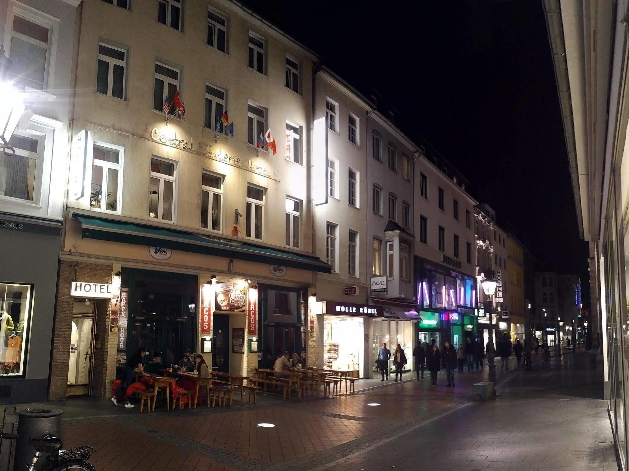Central Budget Hotel Bonn Dış mekan fotoğraf