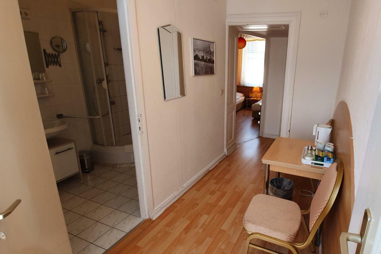 Central Budget Hotel Bonn Dış mekan fotoğraf